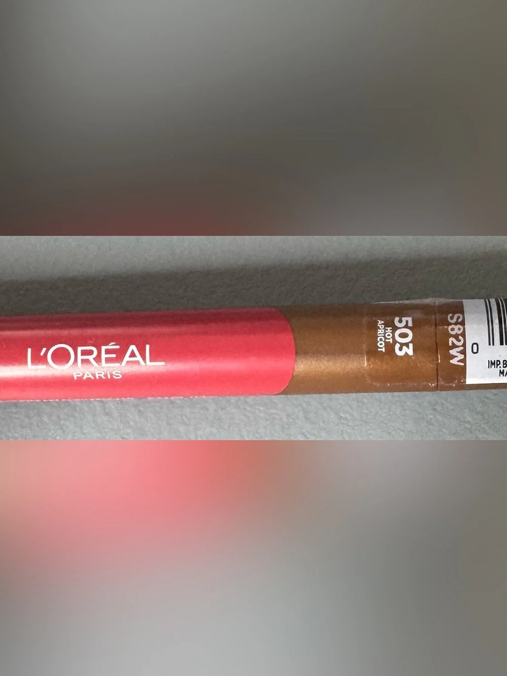 L'Oreal matte lip crayon 503 Hot Apricot mauve rosy red pink